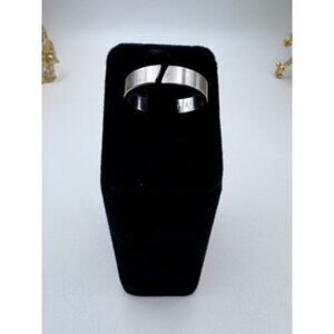 Vacier Exclusive Unisize Minimalist Ring In Silver Tone Adjustable
